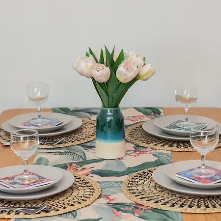 Centrum Stylowy & Nowoczesny By Renters 公寓